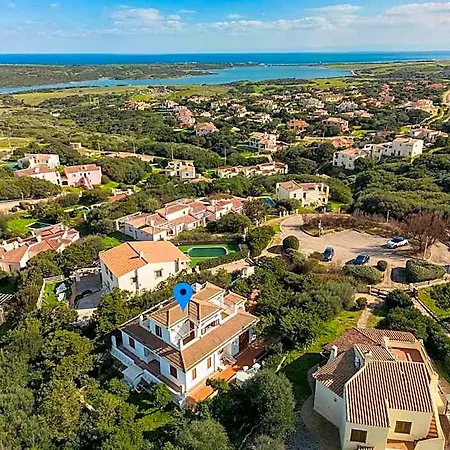 Amazing Detached Villa Near Stintino 3* ستينتينو
