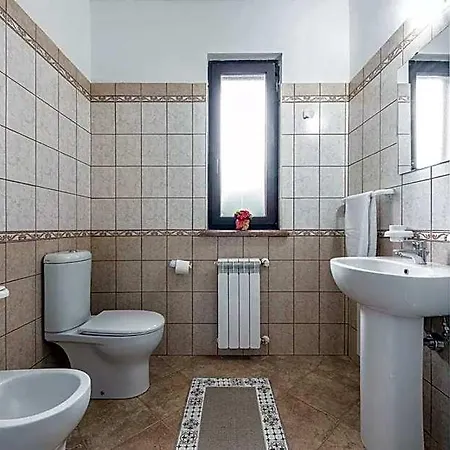 Amazing Detached For Near 3* Stintino