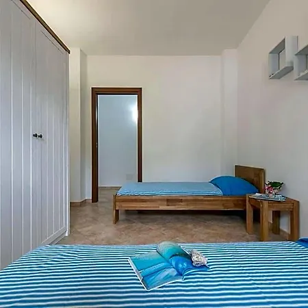 فندق Amazing Detached Villa Near Stintino